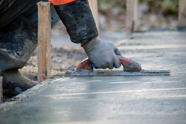 Best Concrete Driveway Installation in Lanse, MI
